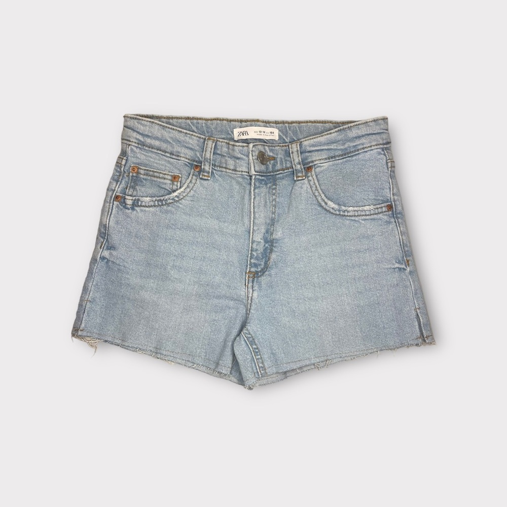 Zara Light Wash Denim Raw Hem Shorts